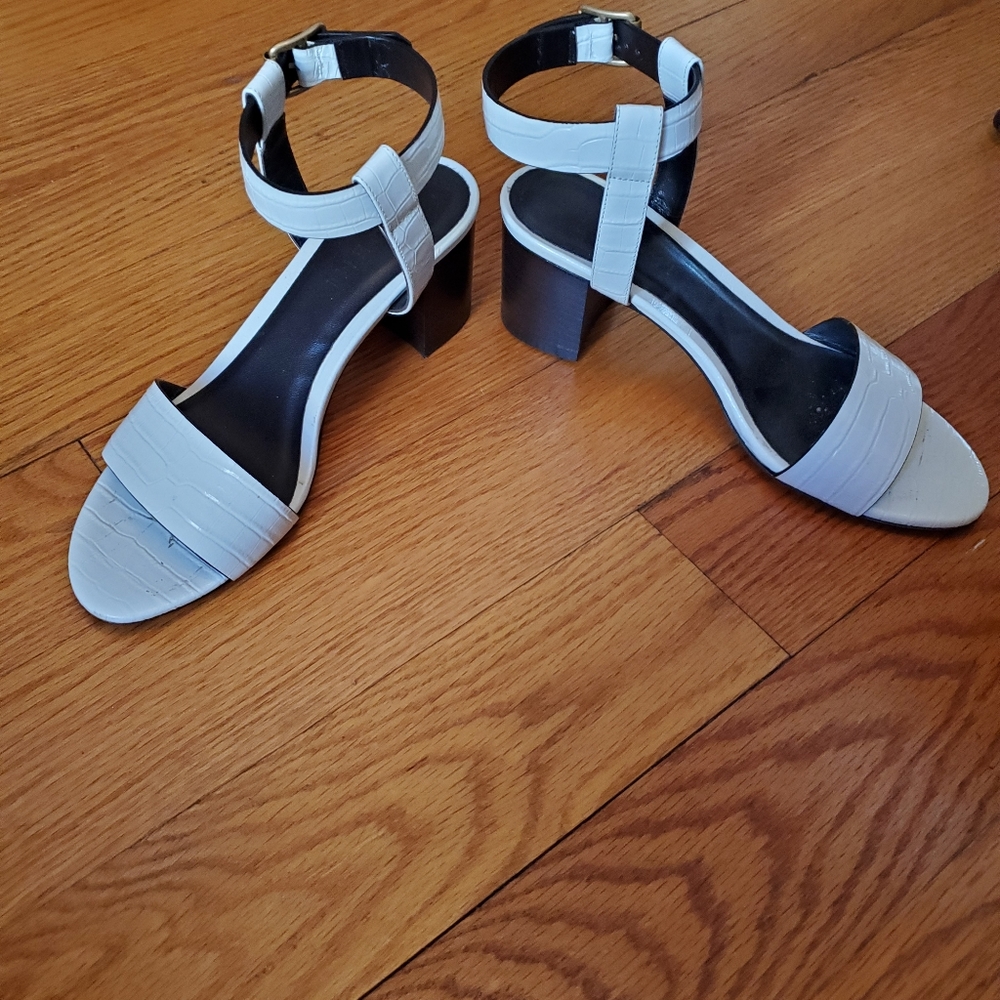 M. Gemi white snake leather block heel sandal 6.5